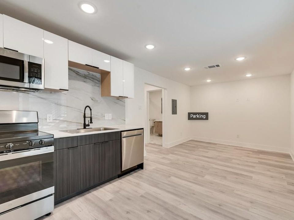 1st image of 4317 Gaston Ave APT 204