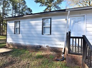 1607 Charter Dr, Rocky Mount, NC 27801