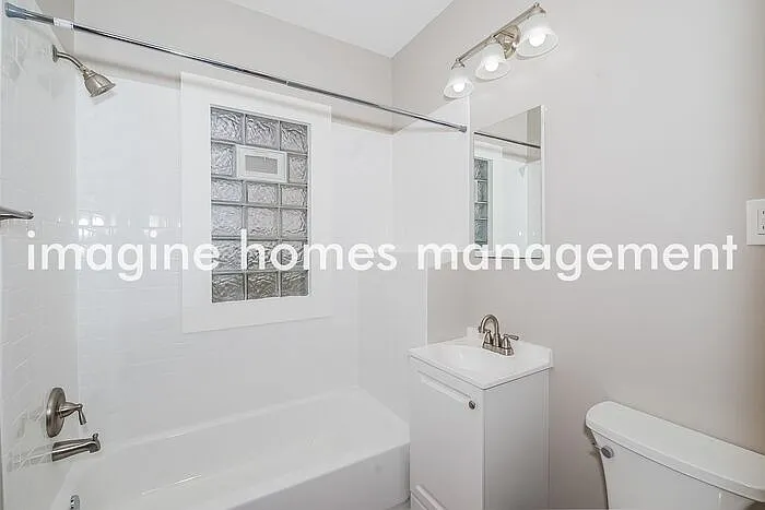 3944 Van Nest Ave — Photo 9