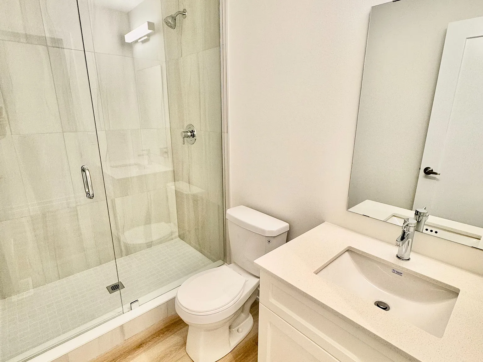 4 bed, $4,300 — Photo 4