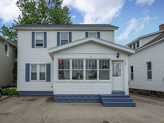 2nd image of 720 Franklin Ave