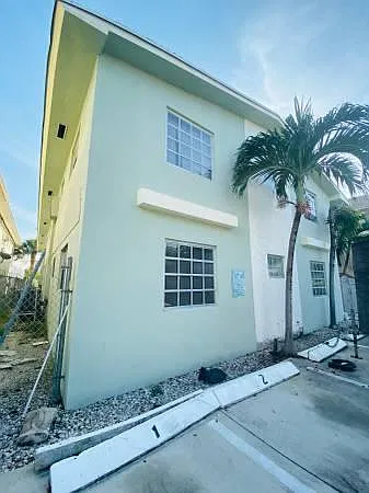2 bed, 1200 sqft, $2,350 — Photo 1