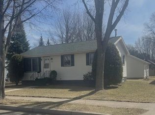 708 7th St, Mosinee, WI 54455