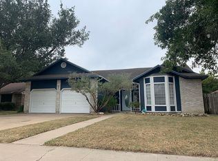 108 Timber Dr, Victoria, TX 77904