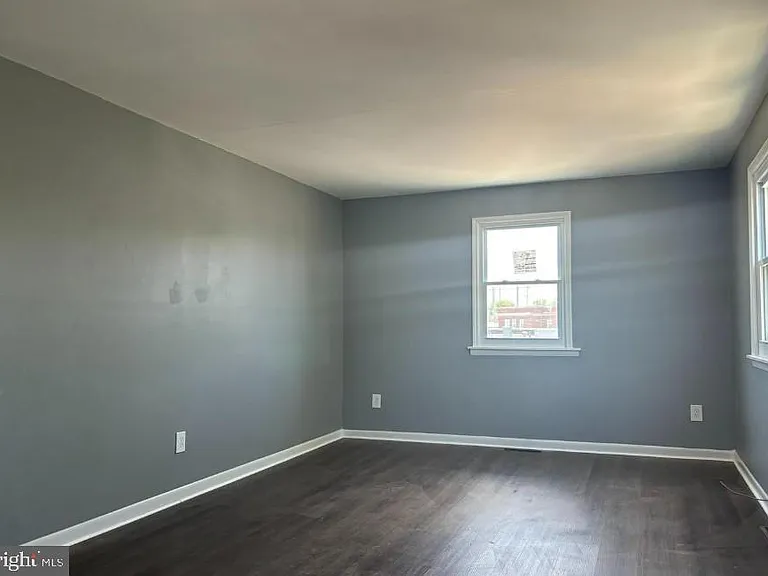 32 Edgewater Ave #B — Photo 8