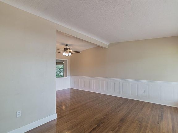 5th image of 1634 Gatlin Ave