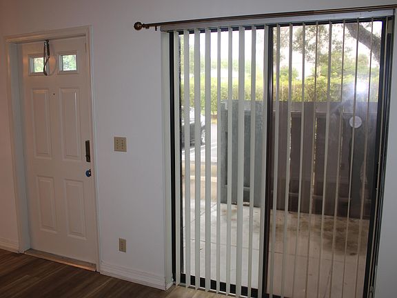 3rd image of 2535 SW 22 Avenue #101