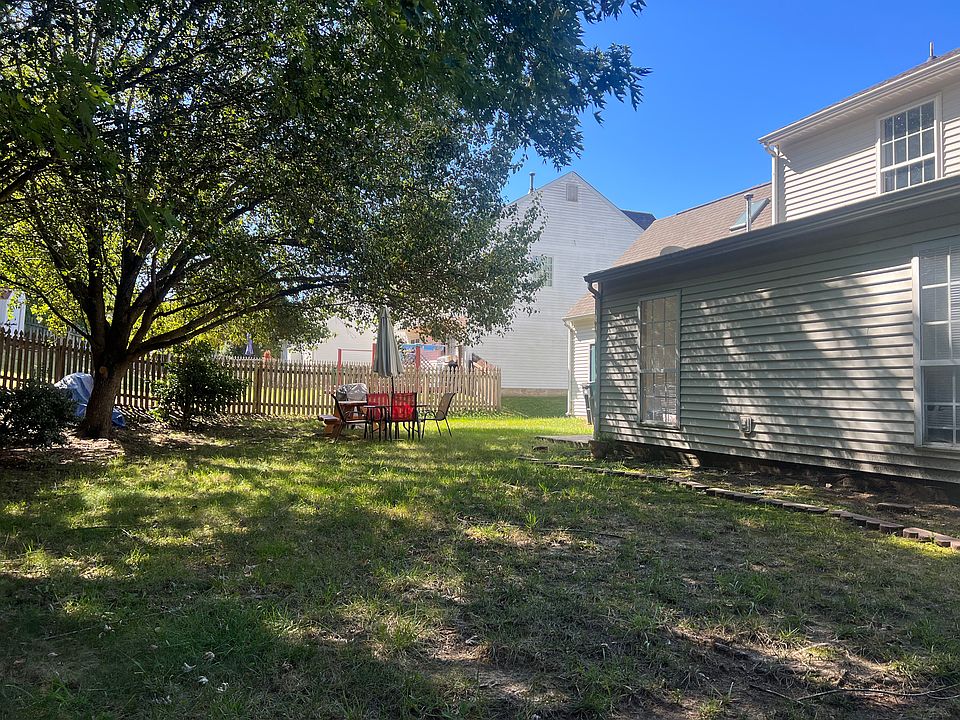1st image of 12510 Shelly Pines Dr