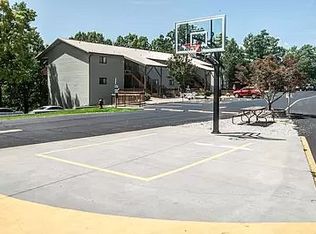 550 Notch Ln APT 12, Branson West, MO 65737