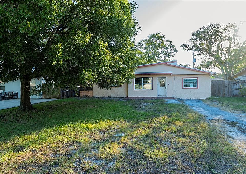 1st image of 2149 Catalina Dr N
