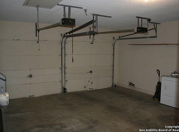 5th image of 1706 Timber Oak St