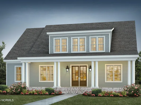 165 Hollycrest Drive, Pinehurst, NC 28374