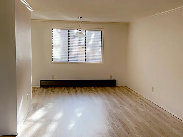 103 La Villa Dr — Photo 7
