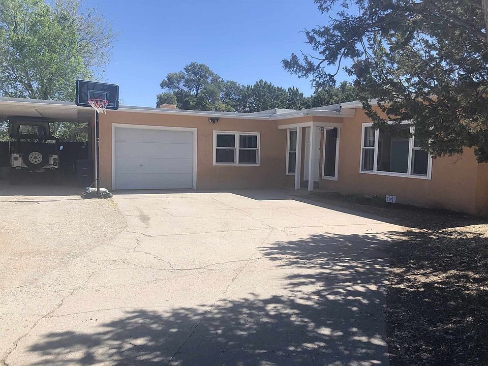 1st image of 97 Mesa Verde St