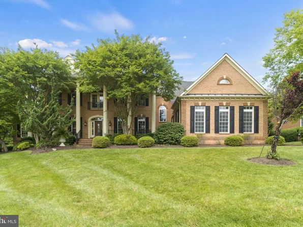 12206 Greenbriar Branch Dr, Potomac, MD 20854