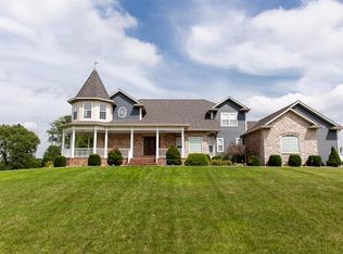 978 Dackk Rd, Collinsville, IL 62234