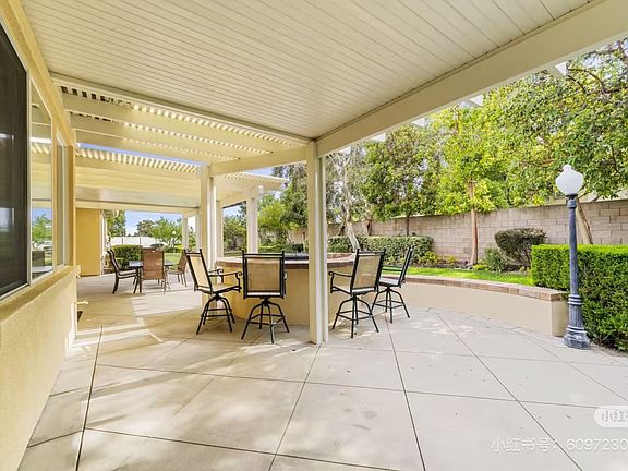 4th image of 7064 Isle Ct