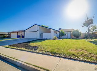 5909 Gwendolyn St, Bakersfield, CA 93304