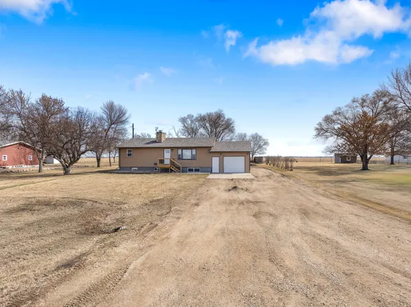 1619 S Melgaard Rd, Aberdeen, SD 57401