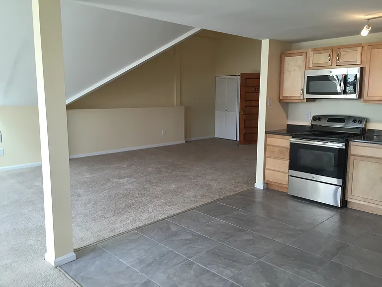 36 Abbott Street — Photo 16