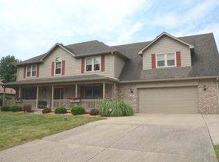 4570 S Blackberry Ct, New Palestine, IN 46163