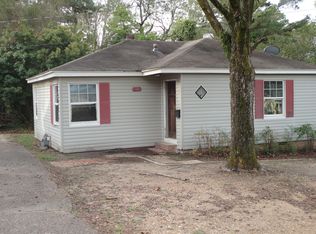 825 W Calhoun St, Magnolia, AR 71753