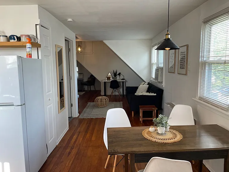126 Roselawn Ave — Photo 8