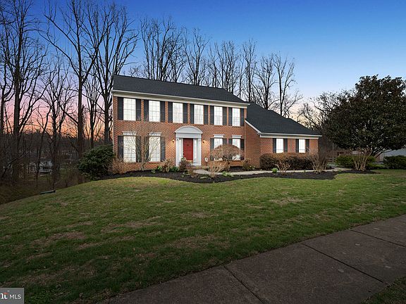 2nd image of 386 Mourning Dove Dr