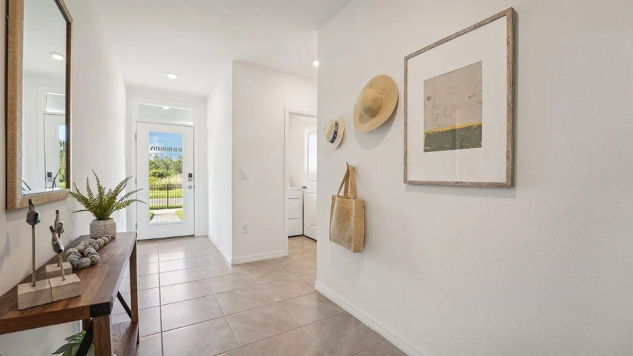 3 bed, 1560 sqft, $2,250 — Photo 2