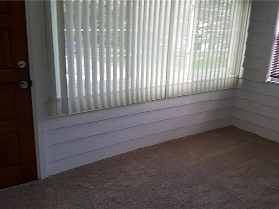 4th image of 3785 30th Ave S