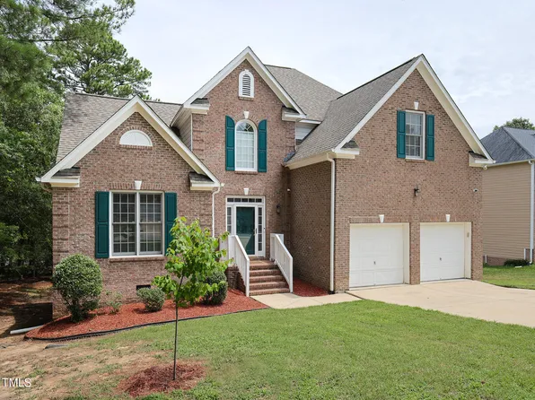 7 Wateroaks Ct, Durham, NC 27703