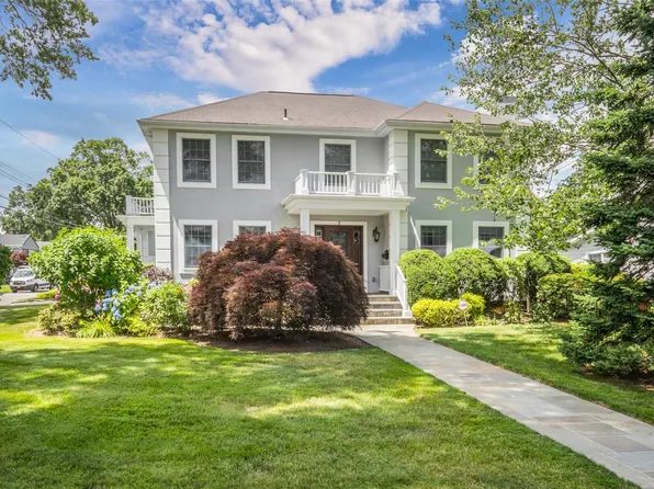3 Jewell Place, Scarsdale, NY 10583