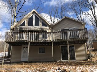 349 Rose Marie Ln, East Stroudsburg, PA 18302