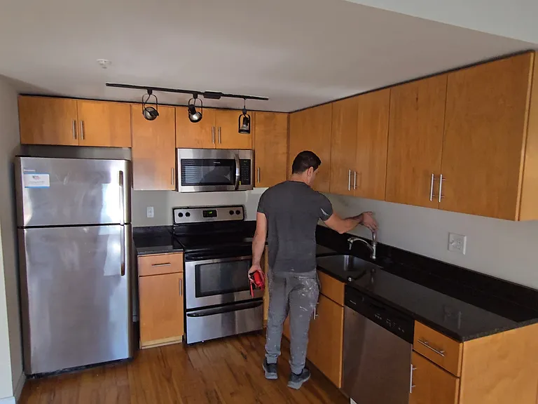 14 W Broad St #208 — Photo 1