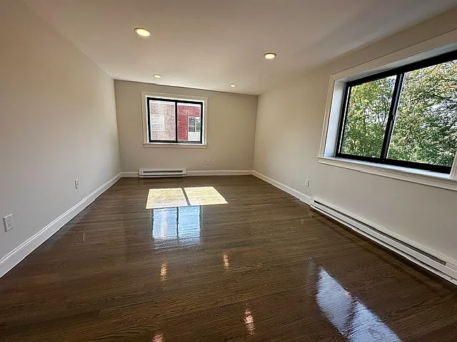 1 bed, $3,050 — Photo 4