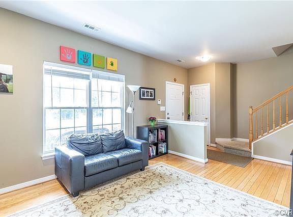 2nd image of 11331 Abbots Cross Ln