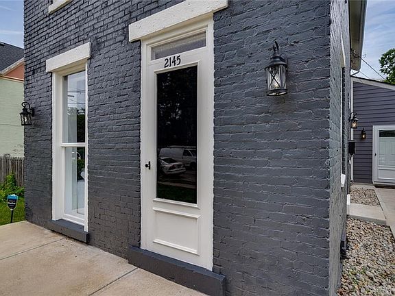 3rd image of 2145 E 5th St