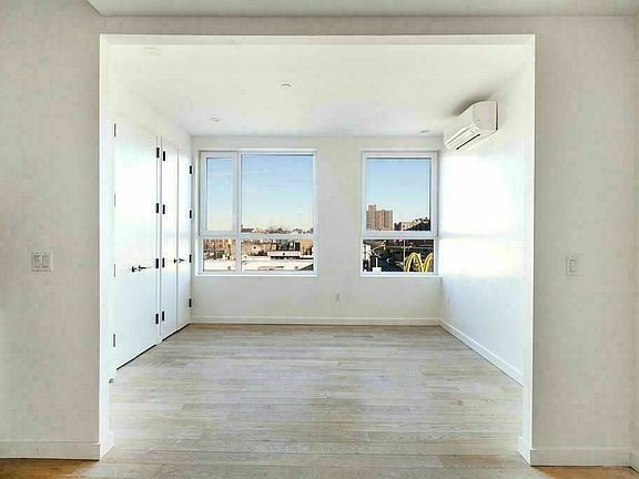 2nd image of 1875 Atlantic Ave Floor 7