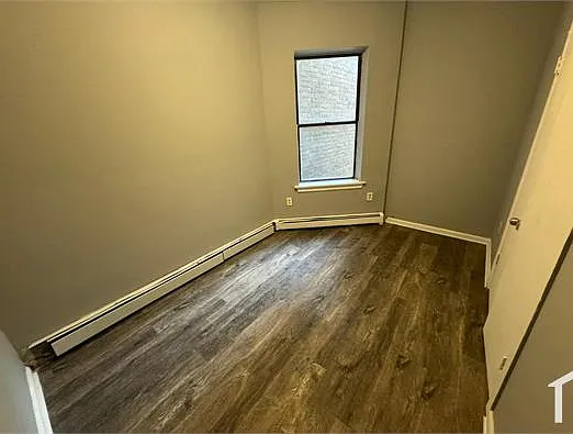 240 Bergen Ave #3R — Photo 5