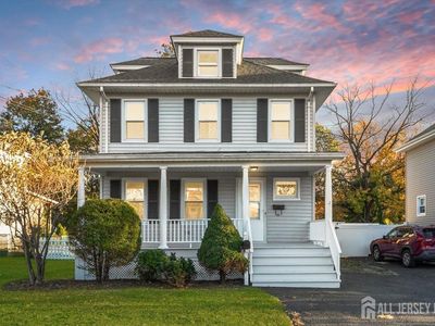 323 Oak Pkwy, Dunellen, NJ, 08812