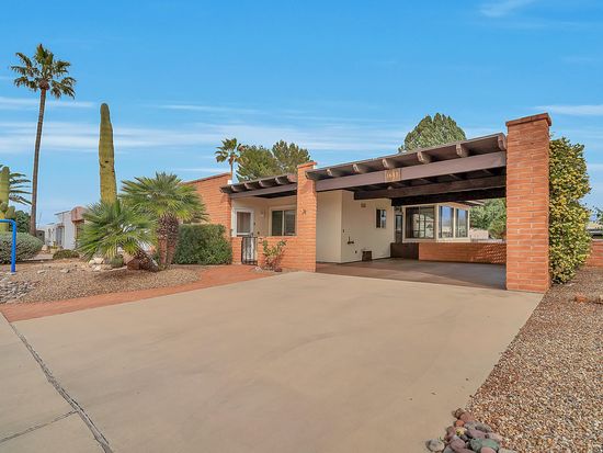 1641 S San Luis, Green Valley, AZ 85614
