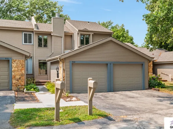 908 S 153rd Terrace Ct, Omaha, NE 68154