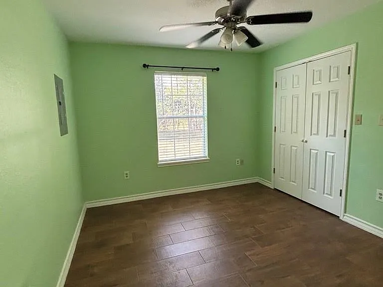 1101 W Jefferson Ave — Photo 14