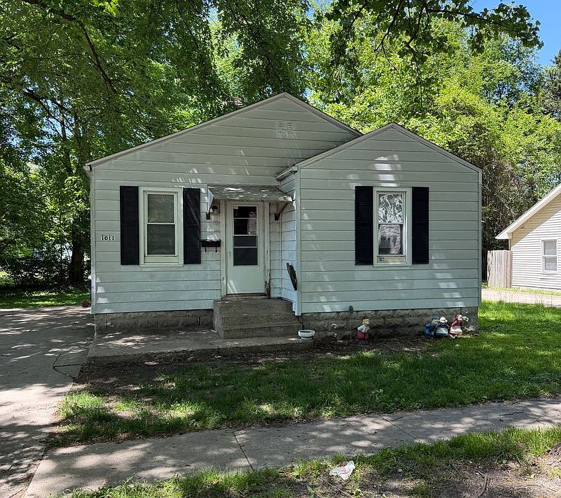 1st image of 1011 N 12th St
