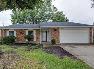 5713 Ridgecove Dr, Garland, TX
