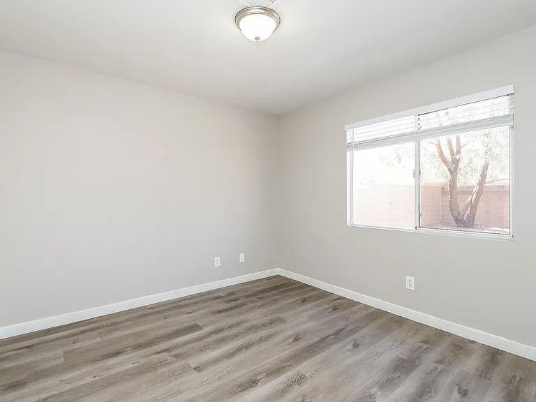 9341 Hidden Harbor Ave — Photo 14