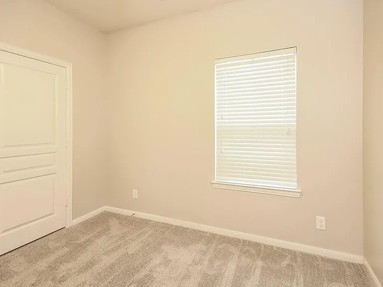 138 Pequin Rd — Photo 13