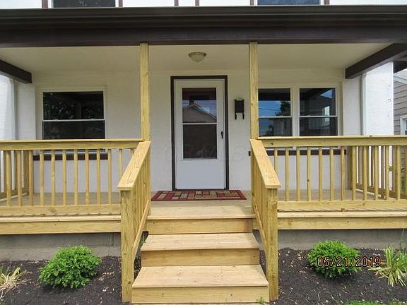 3rd image of 12 Bolton Ave