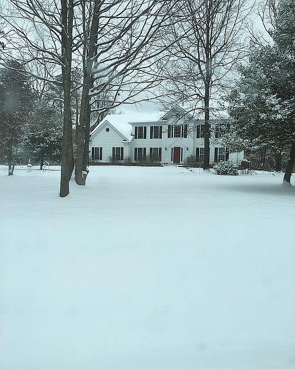 1st image of 10310 Tracy Ln
