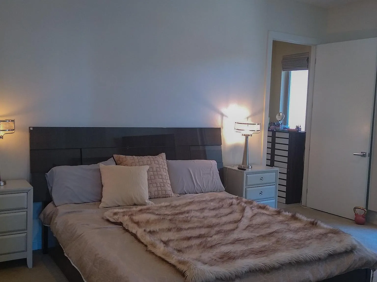 4 bed, 3004 sqft, $4,250 — Photo 4